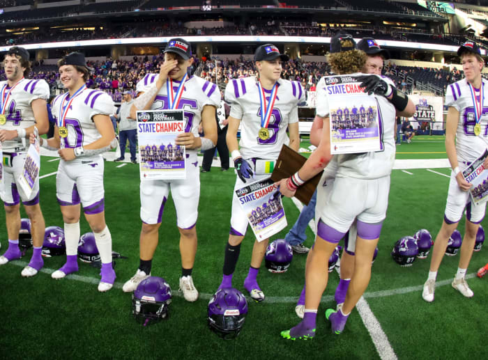 Benjamin vs Oglesby UIL 1-A Six-Man Division 2 Final December 13, 2023 Photo-Tommy Hays92